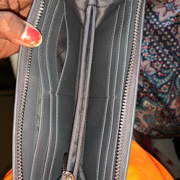 Wallet - Picture 3 of 3